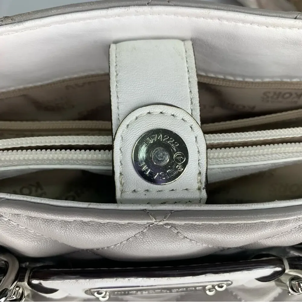 Michael Kors Hamilton Quilted Gray and White Hand Shoulder Bag
